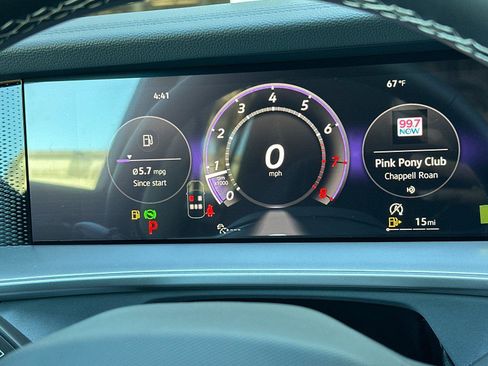 New 2026 Volkswagen Tiguan SE image 23