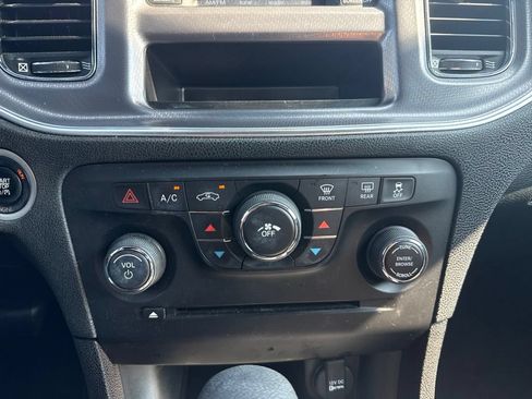 Used 2014 Dodge Charger SE w/ Sport Appearance Group RWD image 22