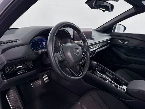 Used 2025 Honda Accord Sport image 14