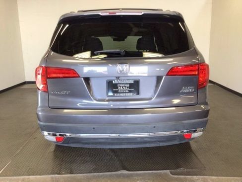 Used 2017 Honda Pilot Elite image 5