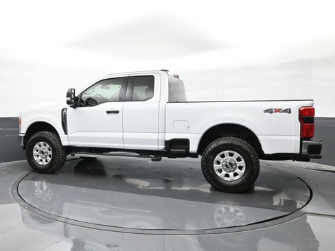 Used 2023 Ford F250 XLT w/ 360-Degree Camera Package image 5