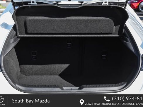 New 2026 MAZDA MAZDA3 Hatchback w/Premium Plus Pkg image 12