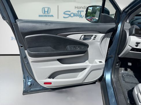 Used 2021 Honda Pilot Special Edition image 19