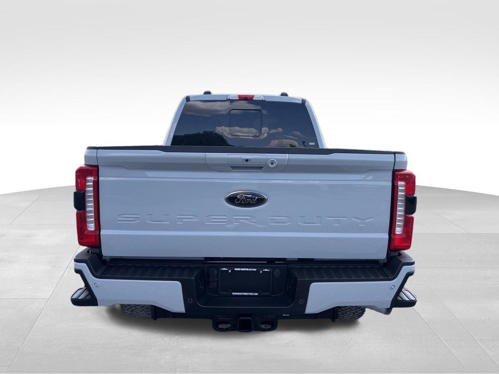 Used 2025 Ford F250 XLT w/ Black Appearance Package AWD/4WD image 18