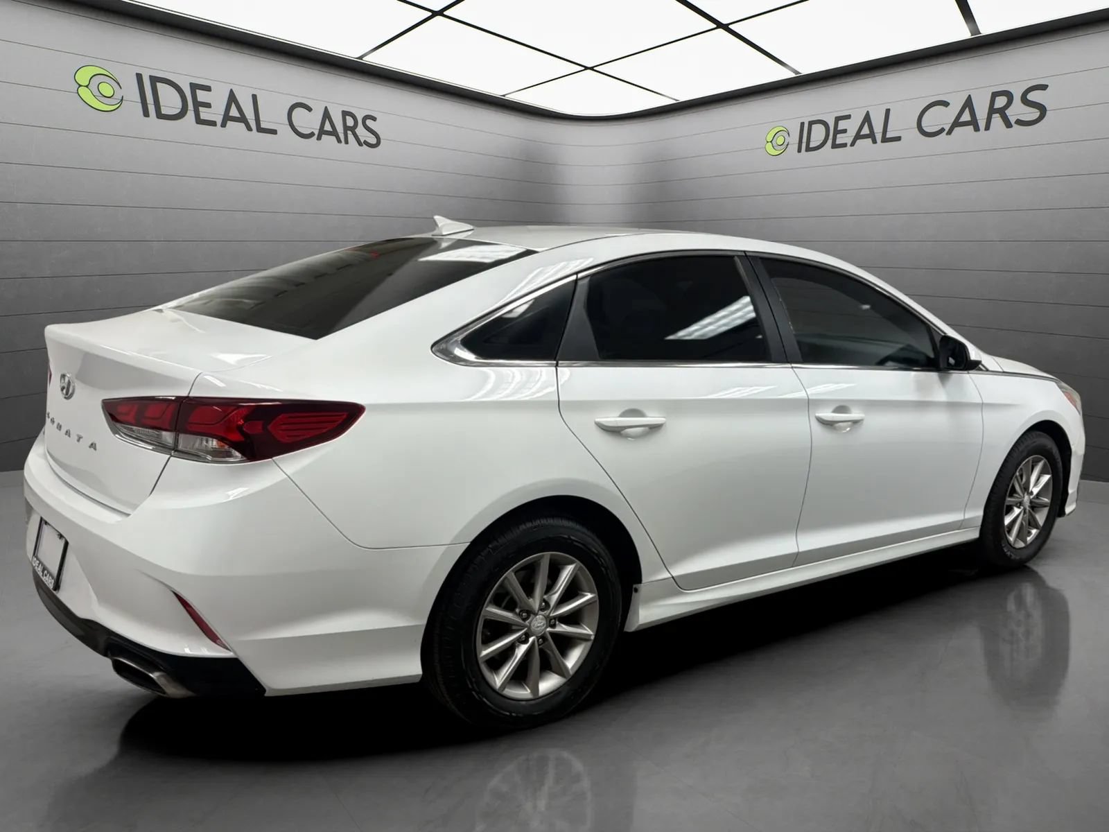 Used 2018 Hyundai Sonata SE w/ Cargo Package FWD image 5