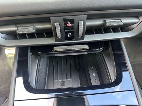 Certified 2025 Porsche Cayenne GTS image 27