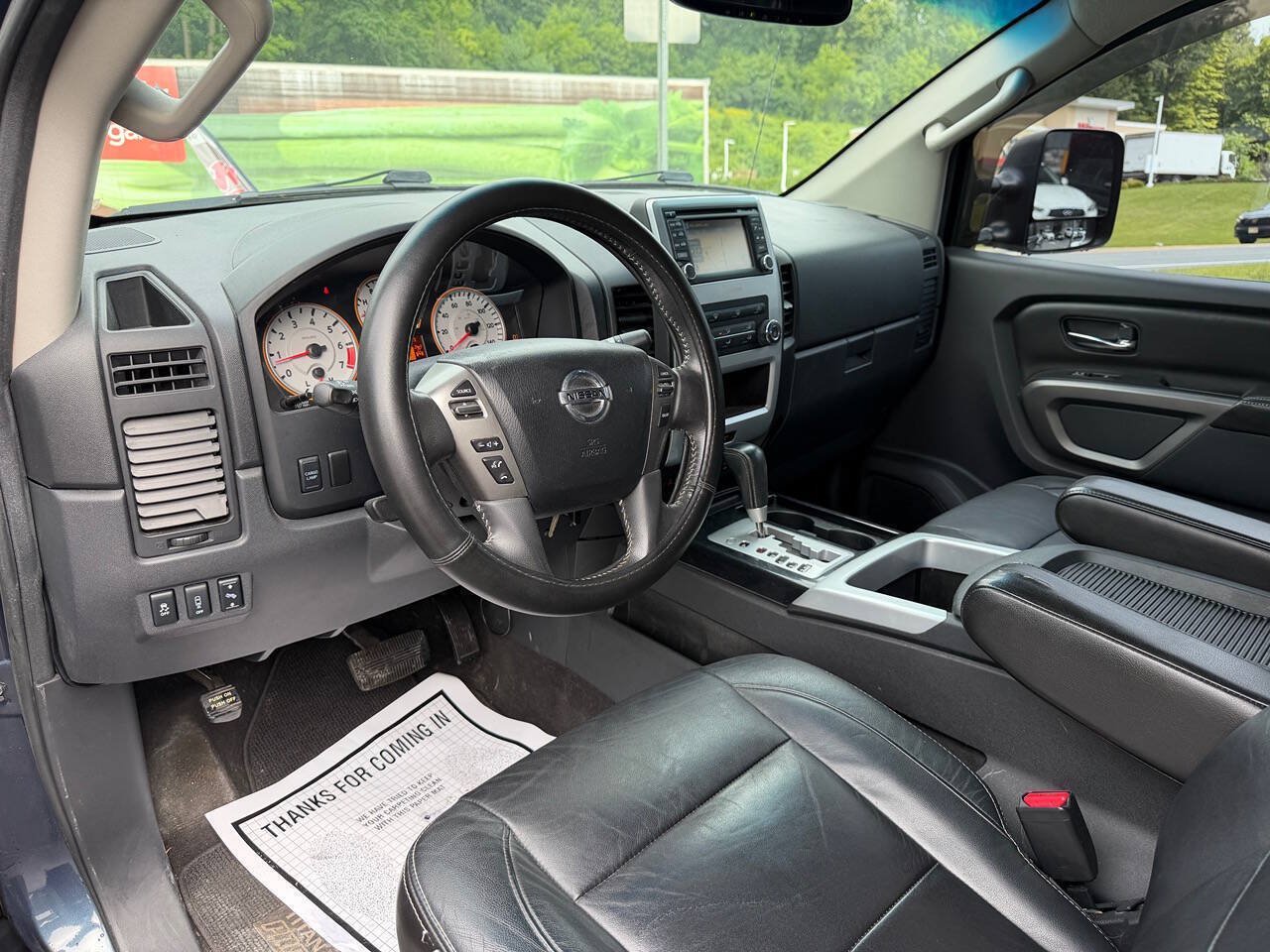Used 2015 Nissan Titan PRO-4X w/ Pro-4x Luxury Package AWD/4WD image 11