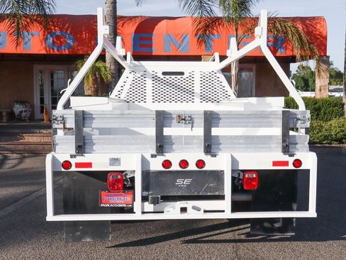 Used 2021 Ford F550 2WD SuperCab Super Duty image 7