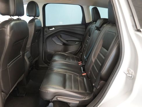 Used 2017 Ford Escape Titanium AWD/4WD image 27