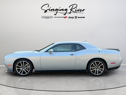 Used 2023 Dodge Challenger GT RWD image 4
