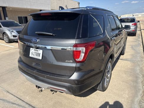Used 2017 Ford Explorer Limited AWD/4WD image 7