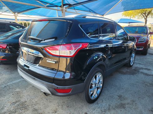 Used 2014 Ford Escape Titanium FWD image 4