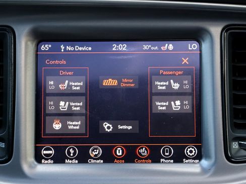 Used 2019 Dodge Challenger SXT w/ Plus Package image 36