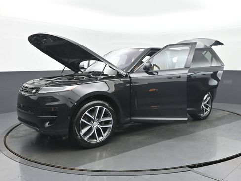 Used 2023 Land Rover Range Rover Sport SE AWD/4WD image 37