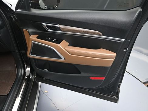 Used 2020 Kia Telluride SX w/ SX Prestige Package image 42