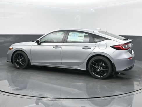 Used 2025 Honda Civic Sport image 12