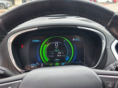 Used 2018 Chevrolet Volt Premier w/ Driver Confidence Package image 18