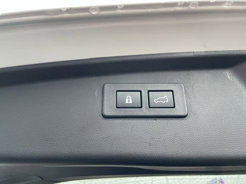 Certified 2025 Subaru Outback Premium w/ Popular Package #1 image 39