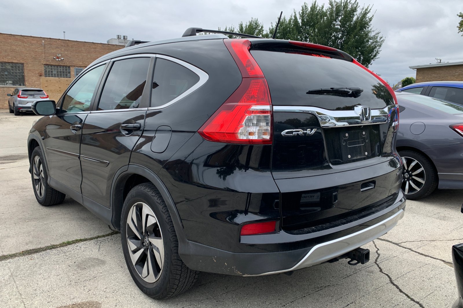 Used 2016 Honda CR-V Touring image 3
