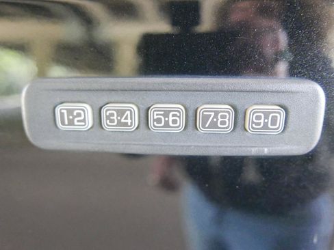 Used 2015 Ford F350 Platinum AWD/4WD image 21