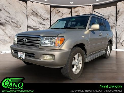 Used 2004 Toyota Land Cruiser w/ Convenience Pkg AWD/4WD image 1