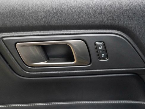 Used 2021 Ford Mustang Shelby GT500 image 13