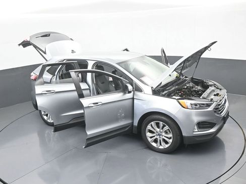 Used 2022 Ford Edge Titanium w/ Equipment Group 301A image 77