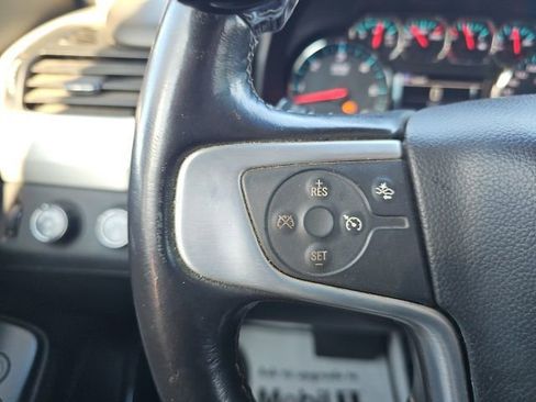 Used 2019 GMC Yukon XL SLE image 45