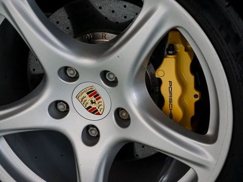 Used 2006 Porsche 911 Carrera S RWD image 33