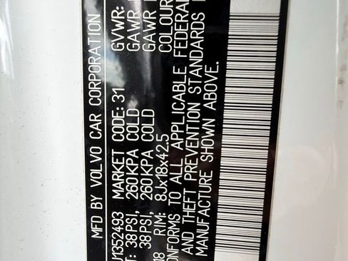 Used 2018 Volvo XC90 T5 Momentum image 25