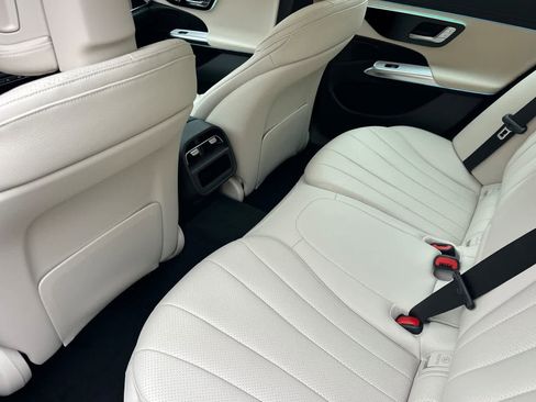 New 2026 Mercedes-Benz E 350 Sedan image 11