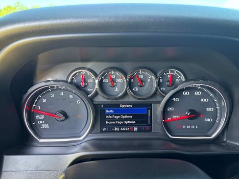 Used 2020 Chevrolet Silverado 1500 LT AWD/4WD image 28