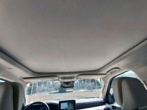 Used 2020 Lincoln Navigator Reserve w/ Equipment Group 201A Reserve RWD image 35