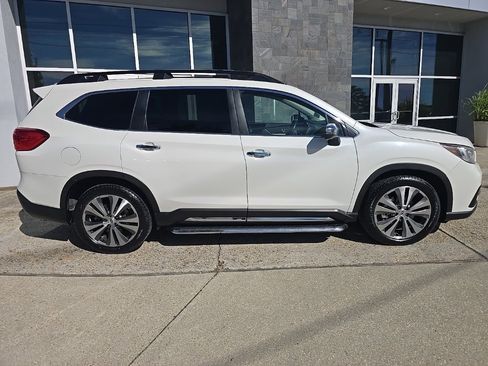 Used 2020 Subaru Ascent Touring w/ Popular Package #3 image 26
