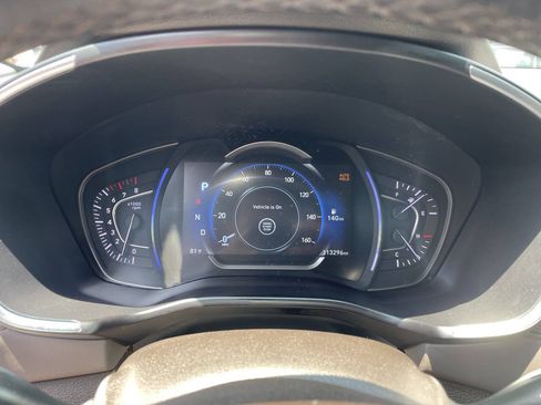 Used 2020 Hyundai Santa Fe Limited FWD image 18