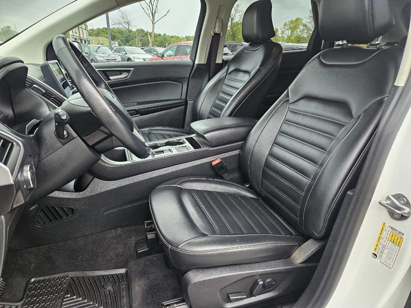 Used 2022 Ford Edge SEL w/ Convenience Package AWD/4WD image 13