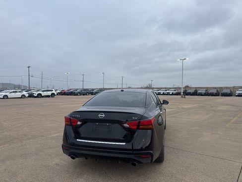 Certified 2023 Nissan Altima 2.5 SV w/ SV Premium Package image 23