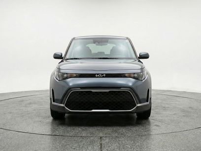 Used 2025 Kia Soul LX w/ LX Technology Package