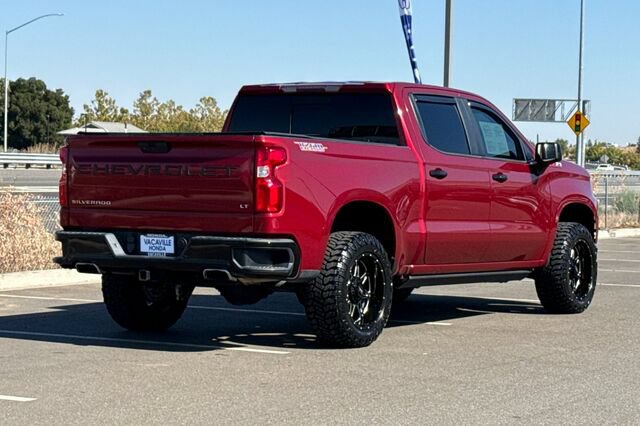 Used 2020 Chevrolet Silverado 1500 LT Trail Boss AWD/4WD image 4