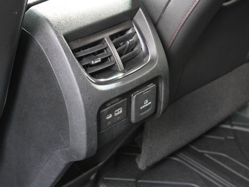 Used 2020 Chevrolet Blazer RS FWD image 21