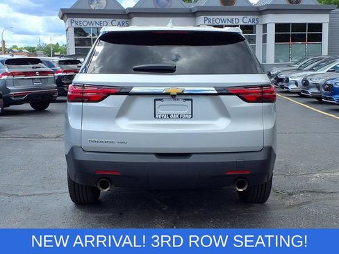 Used 2022 Chevrolet Traverse LS AWD/4WD image 21