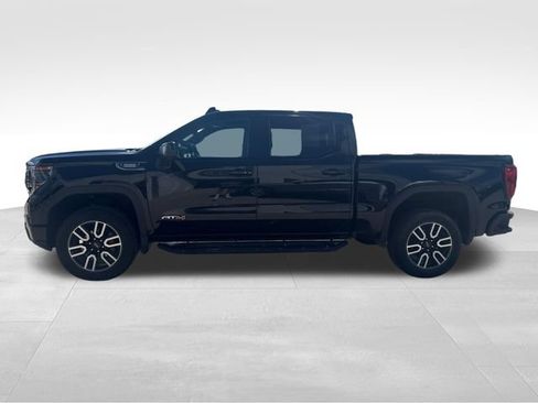 Used 2023 GMC Sierra 1500 AT4 w/ Technology Package AWD/4WD image 10