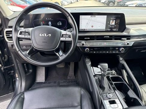 Used 2023 Kia Telluride S image 17