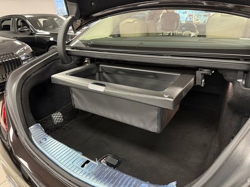 Used 2020 Mercedes-Benz S 560 Sedan image 42