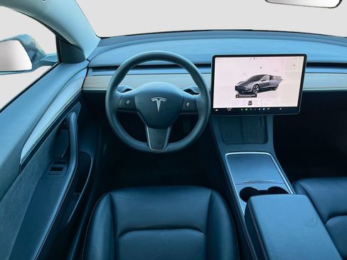 Used 2023 Tesla Model 3 Standard Range RWD image 23