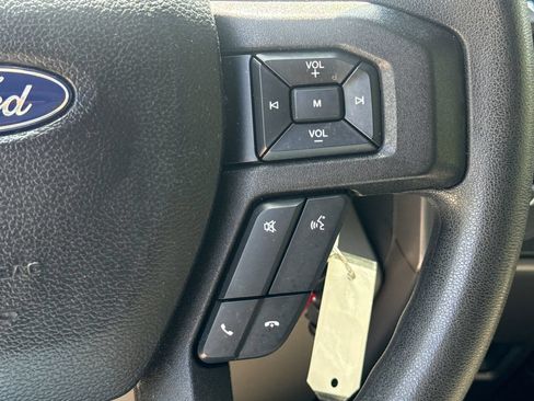 Used 2017 Ford F150 XLT AWD/4WD image 28