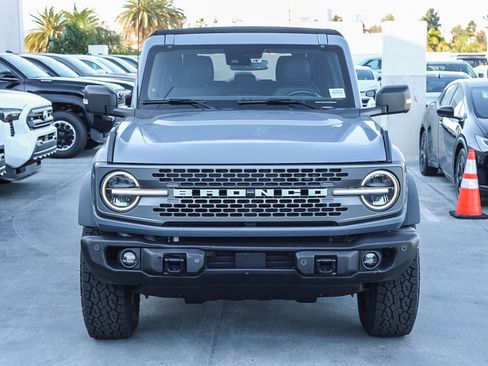 Used 2023 Ford Bronco Badlands image 2