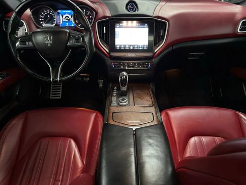 Used 2017 Maserati Ghibli S Q4 AWD/4WD image 22