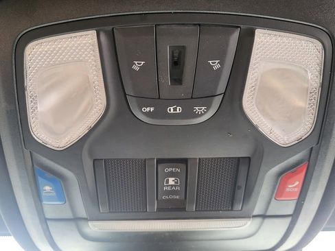 Used 2022 RAM 2500 Tradesman w/ Safety Group image 35