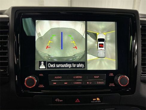 Used 2024 Nissan Frontier PRO-4X w/ Pro Premium Package image 15